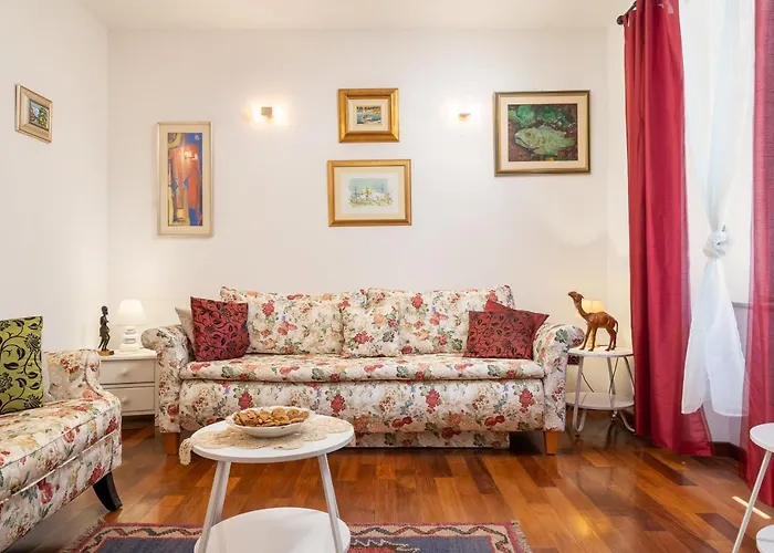 Camellia- Cozy * Split